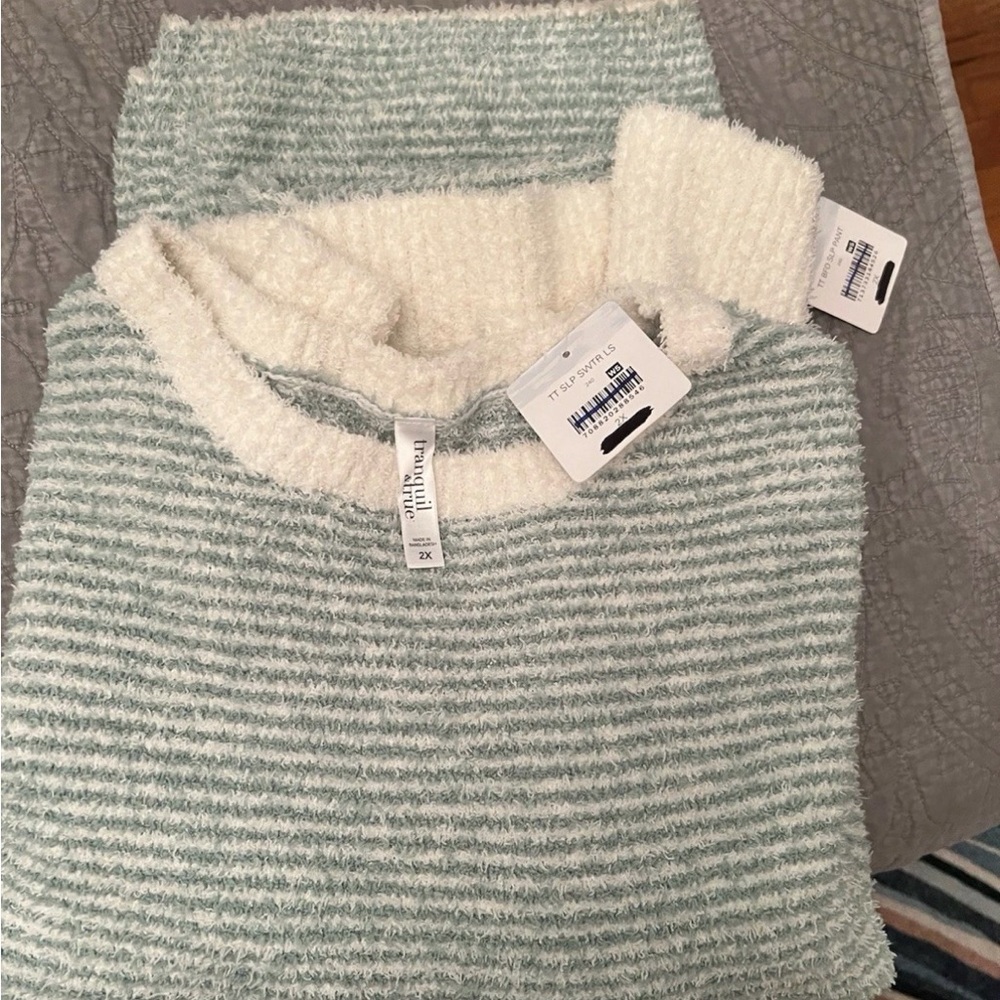 Tranquil and True Women's Striped Pajama Set - Green and White